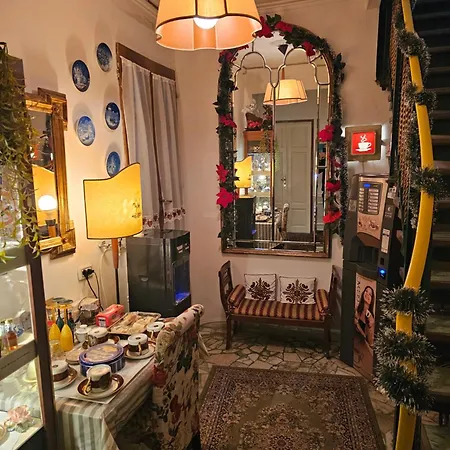 Souvenir Maya Hotel 5*