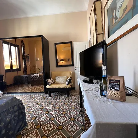 Souvenir Maya Szálloda Firenze