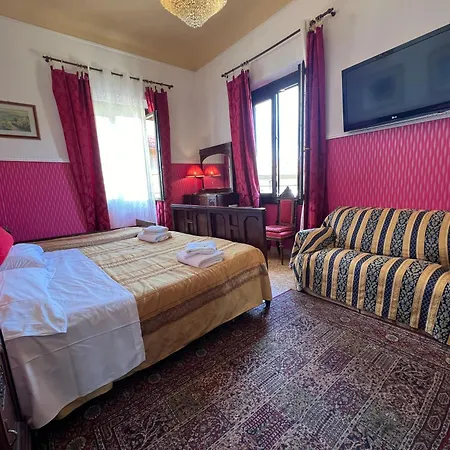 Ξενοδοχείο Souvenir Maya