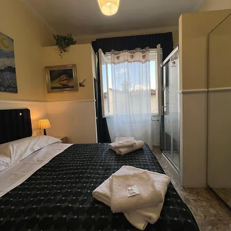 Hotell Souvenir Maya