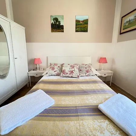 Hotell Souvenir Maya