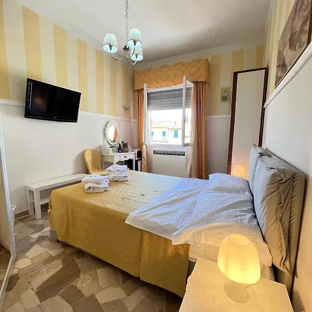 Souvenir Maya 5* Florence