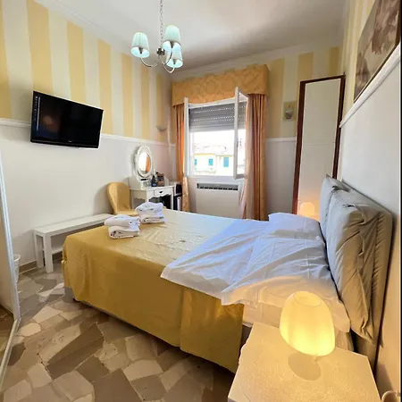 Souvenir Maya 5* Florence
